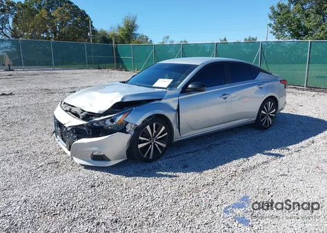 2021 Nissan Altima Sr Fwd из США, поврежденный, VIN 1N4BL4CV2MN372341